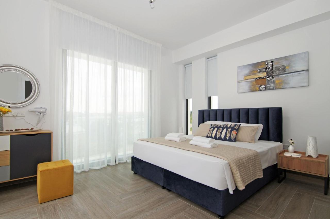 Villa Queen Eleanor โปรทาราส ภายนอก รูปภาพ